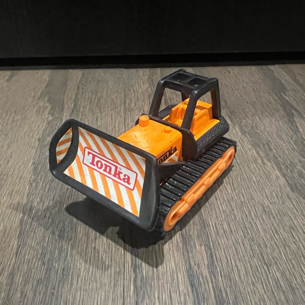 Vintage 2003 McDonalds Hasbro Tonka Bulldozer Diecast Toy Collectible